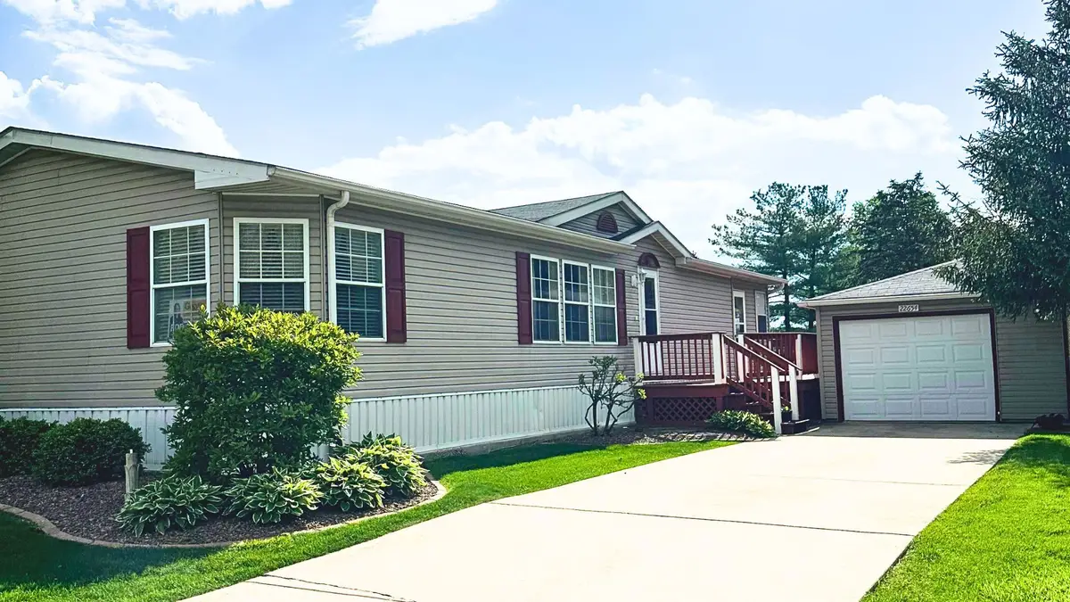22654 Foxfire Drive, Frankfort, IL 60423 - #1
