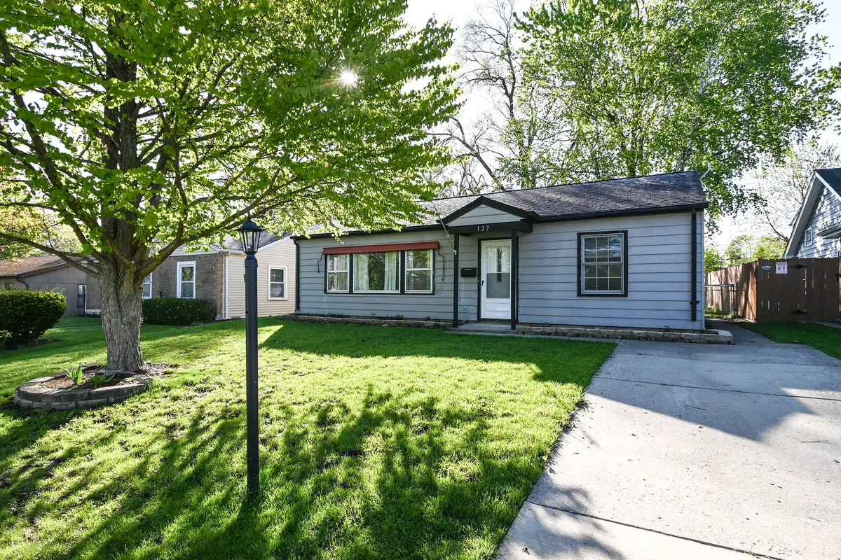 127 S Hawthorne Boulevard, Mundelein, IL 60060 - #1