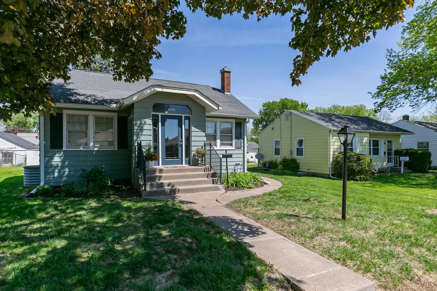 2218 W Lombard Street, Davenport, IA 52806 - #2