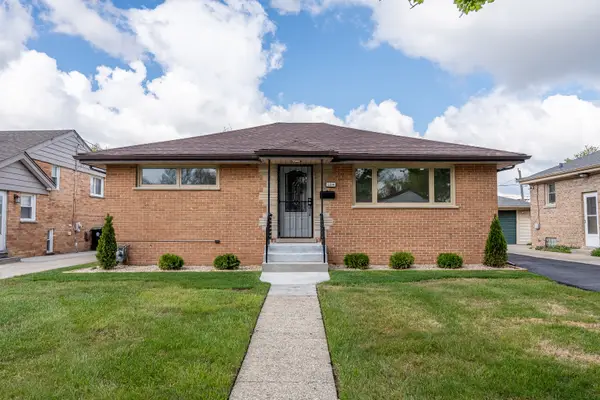 2234 S 18th Avenue, Broadview, IL 60155