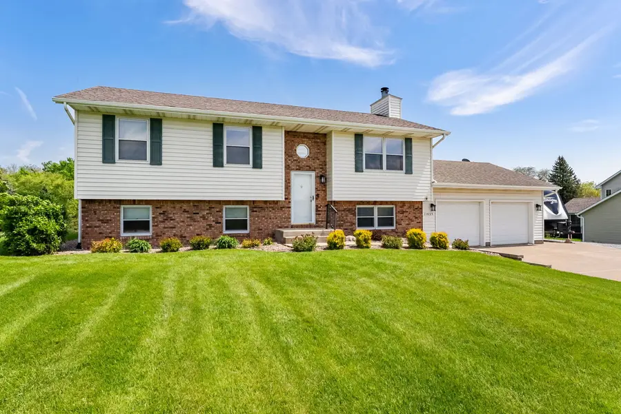 11435 95th Avenue, Blue Grass, IA 52726 - #2
