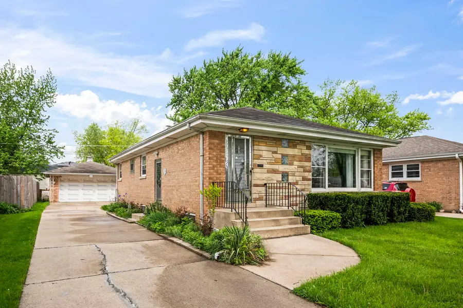 8436 N Oriole Avenue, Niles, IL 60714 - #2