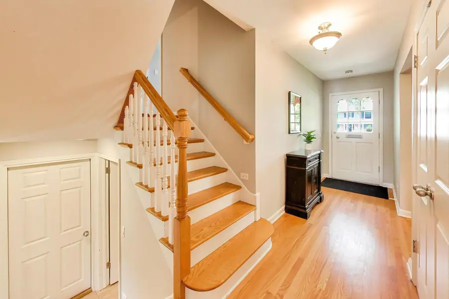 2401 Maple Avenue, Northbrook, IL 60062 - #3