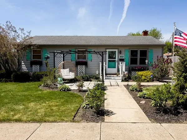 910 Shields Avenue, Winthrop Harbor, IL 60096