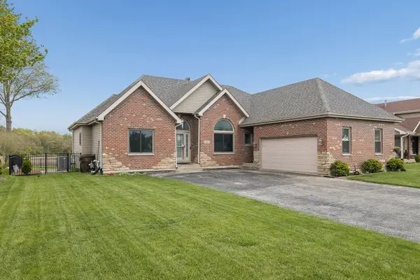 625 Merganser Lane, Peotone, IL 60468