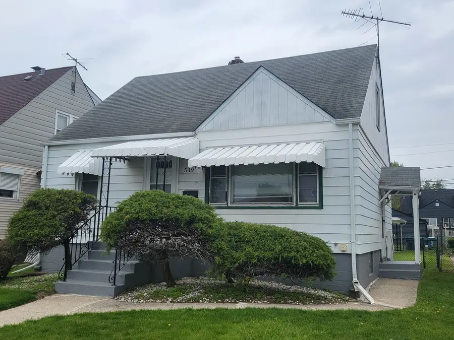 519 S Gordon Avenue, Calumet City, IL 60409 - #3