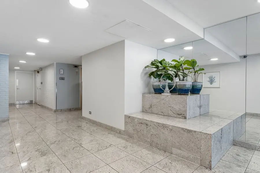 515 W Wrightwood Avenue #217, Chicago, IL 60614 - #3