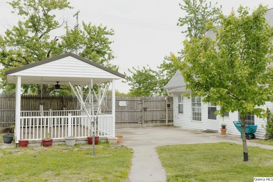 100 Adams, Coatsburg, IL 62325 - #3