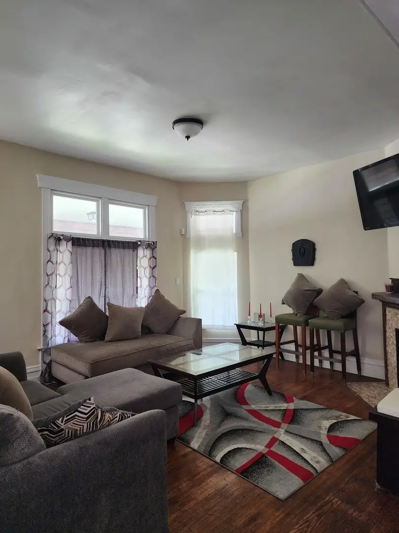 435 W Winneconna Parkway, Chicago, IL 60620 - #2