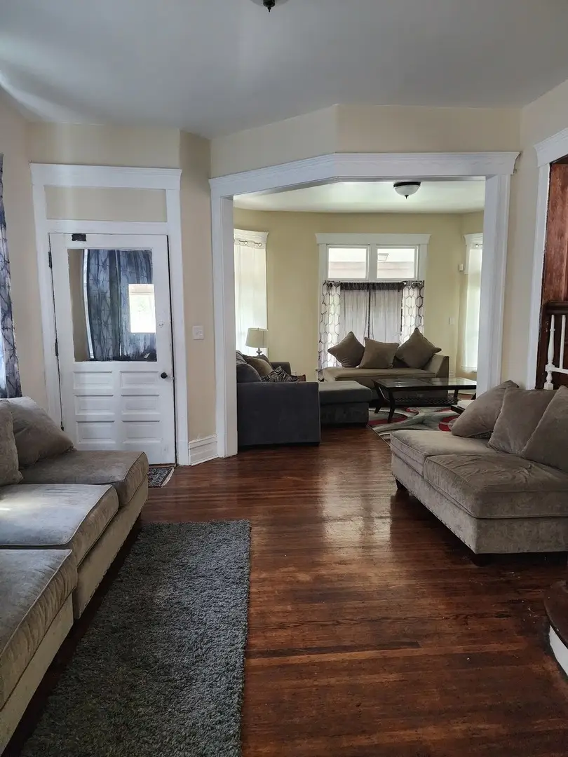 435 W Winneconna Parkway, Chicago, IL 60620 - #3
