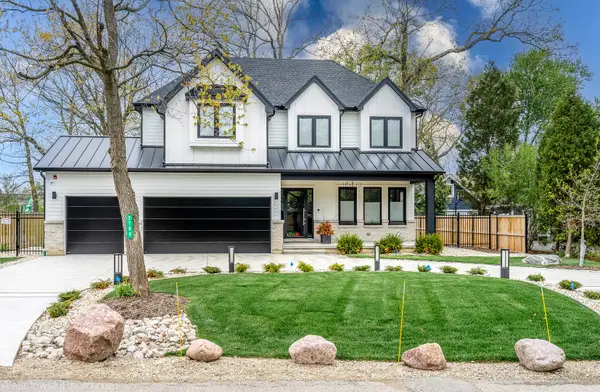 23388 N Birchwood Lane, Deerfield, IL 60015