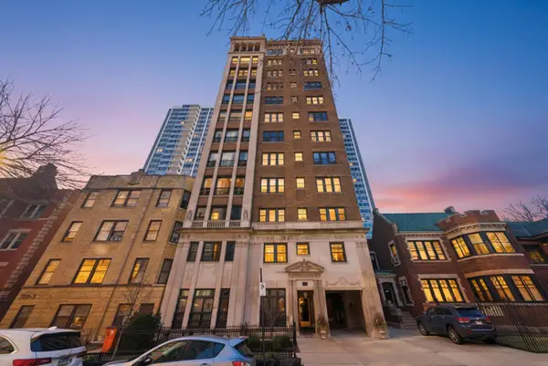 707 W Junior Terrace #3S, Chicago, IL 60613