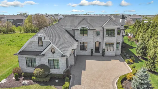 3761 Wintergreen Terrace, Algonquin, IL 60102