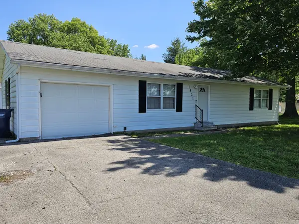 1521 Triangle Street, Mt Vernon, IL 62864
