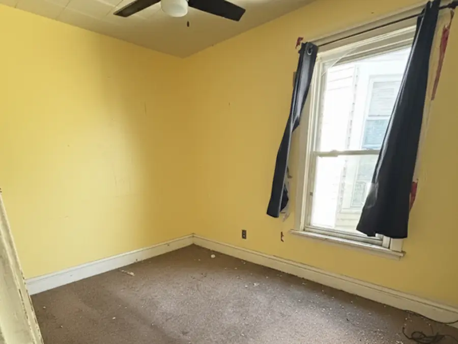 618 E 89th Street, Chicago, IL 60619 - #3