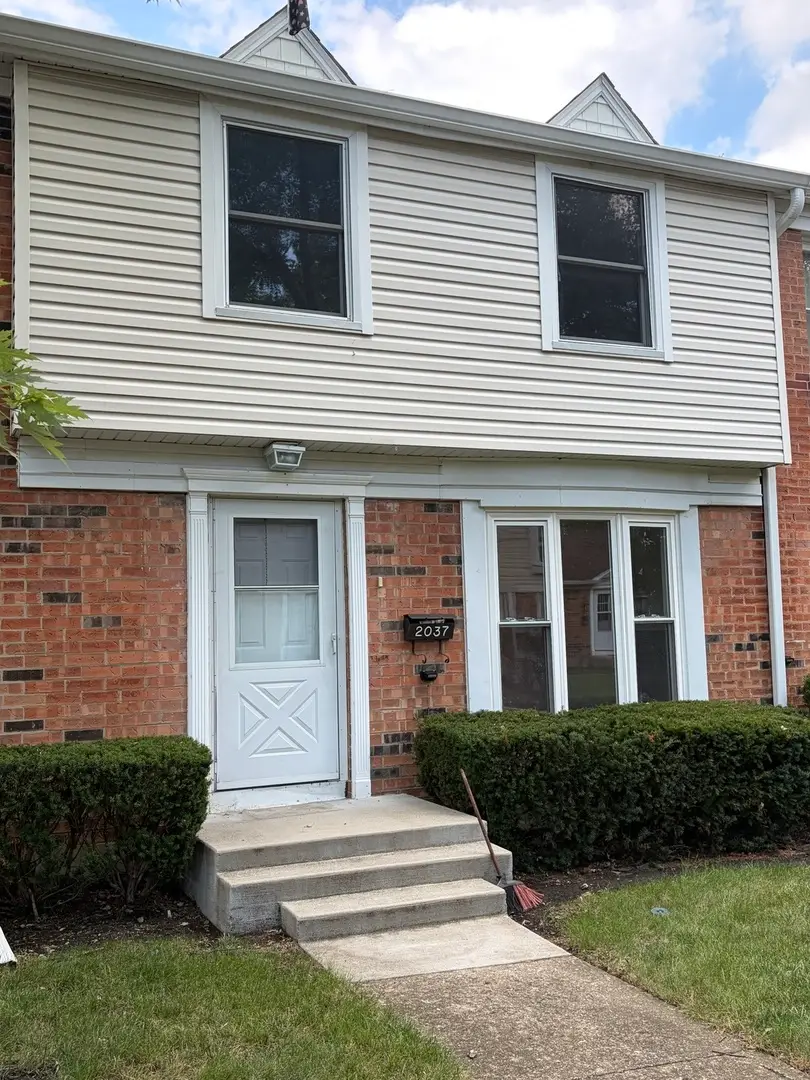 2037 Duxbury Court, Streamwood, IL 60107 - #1