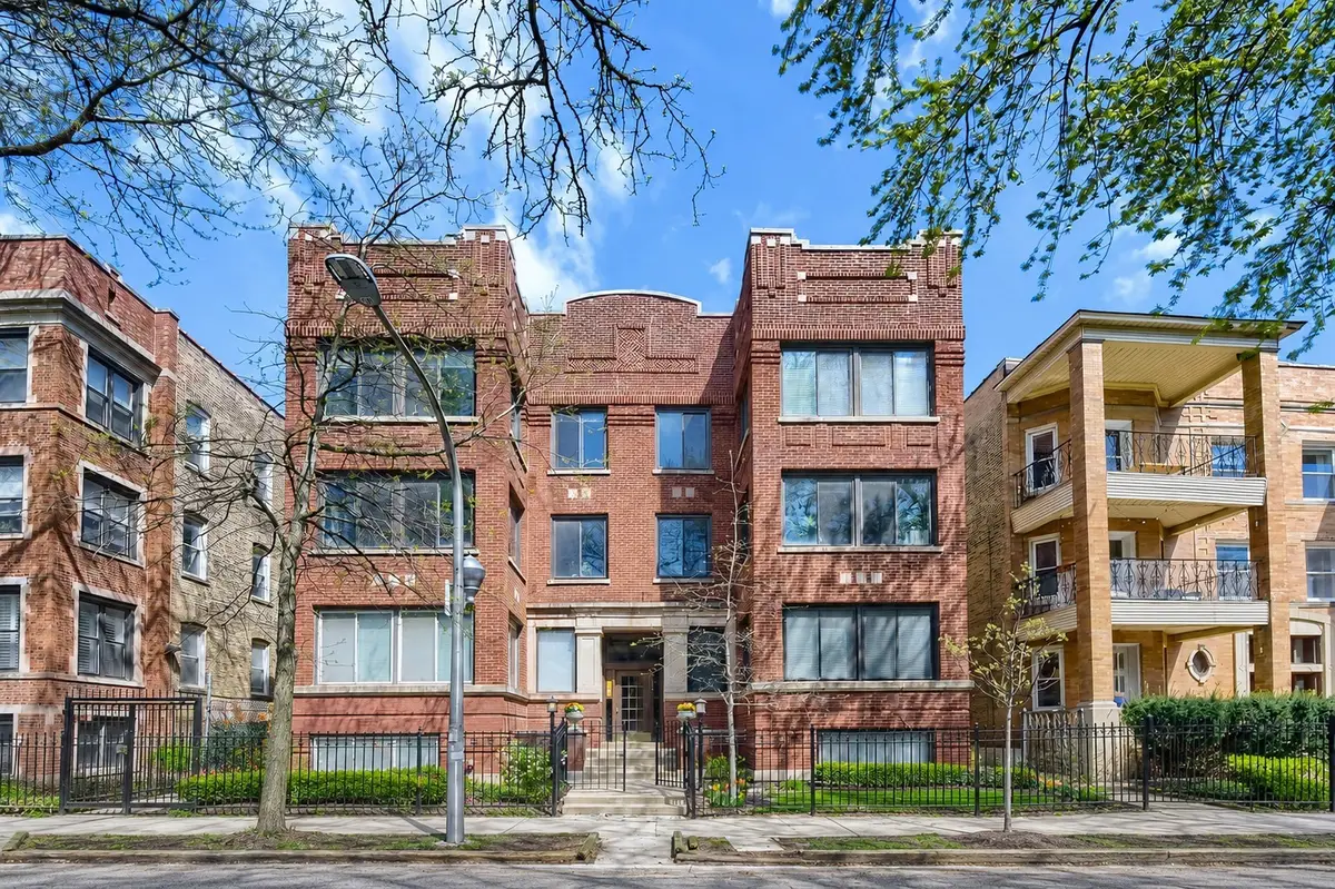 942 W Belle Plaine Avenue #3E, Chicago, IL 60613 - #1