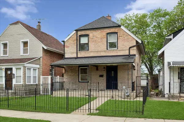 8848 S Wabash Avenue, Chicago, IL 60619