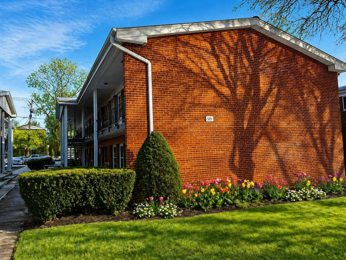 323 N Princeton Avenue #1, Villa Park, IL 60181 - #1