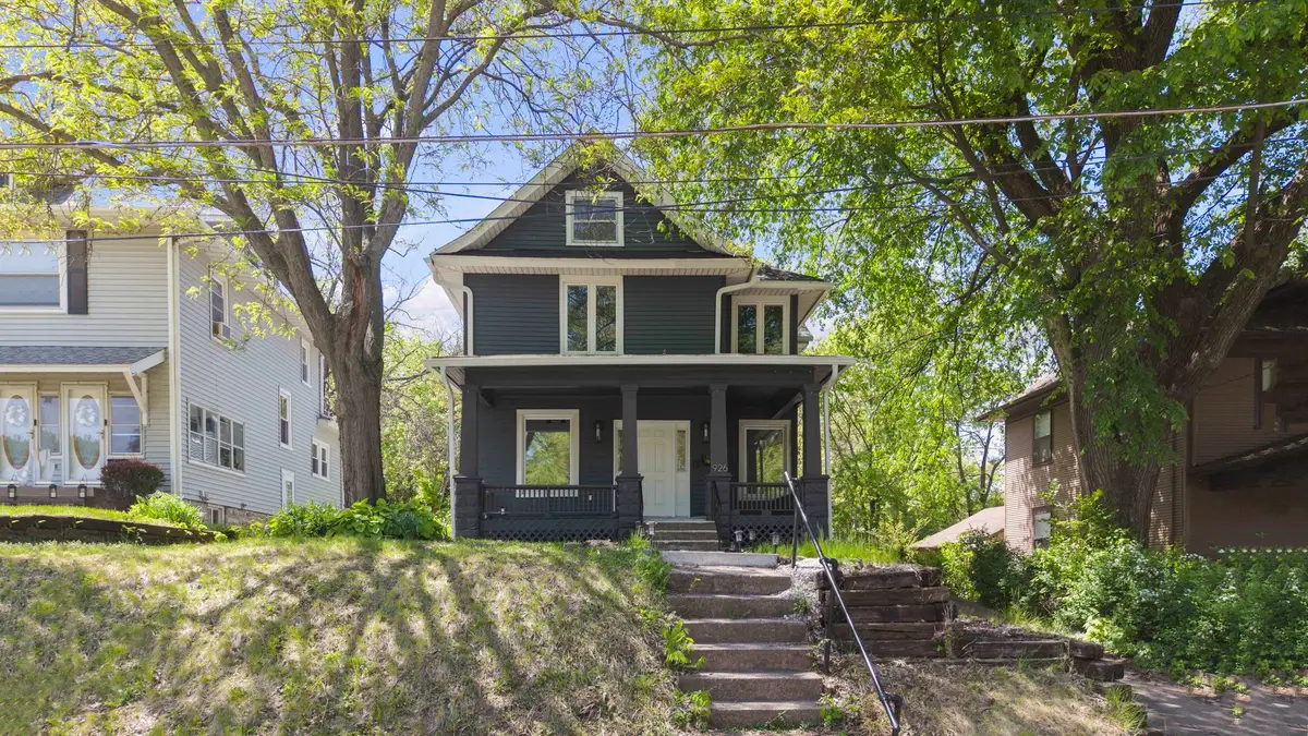926 43rd Street, Rock Island, IL 61201 - #1