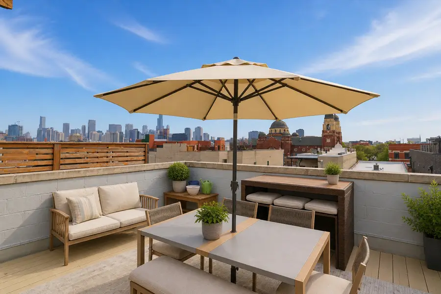 1521 W Fry Street #4, Chicago, IL 60642 - #3