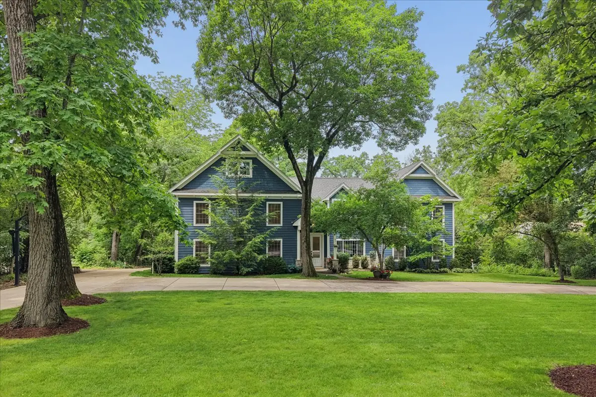 821 Oak Spring Lane, Libertyville, IL 60048 - #1