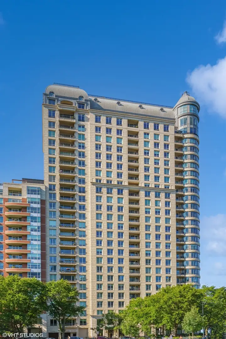 840 N Lake Shore Drive #1002, Chicago, IL 60611 - #1