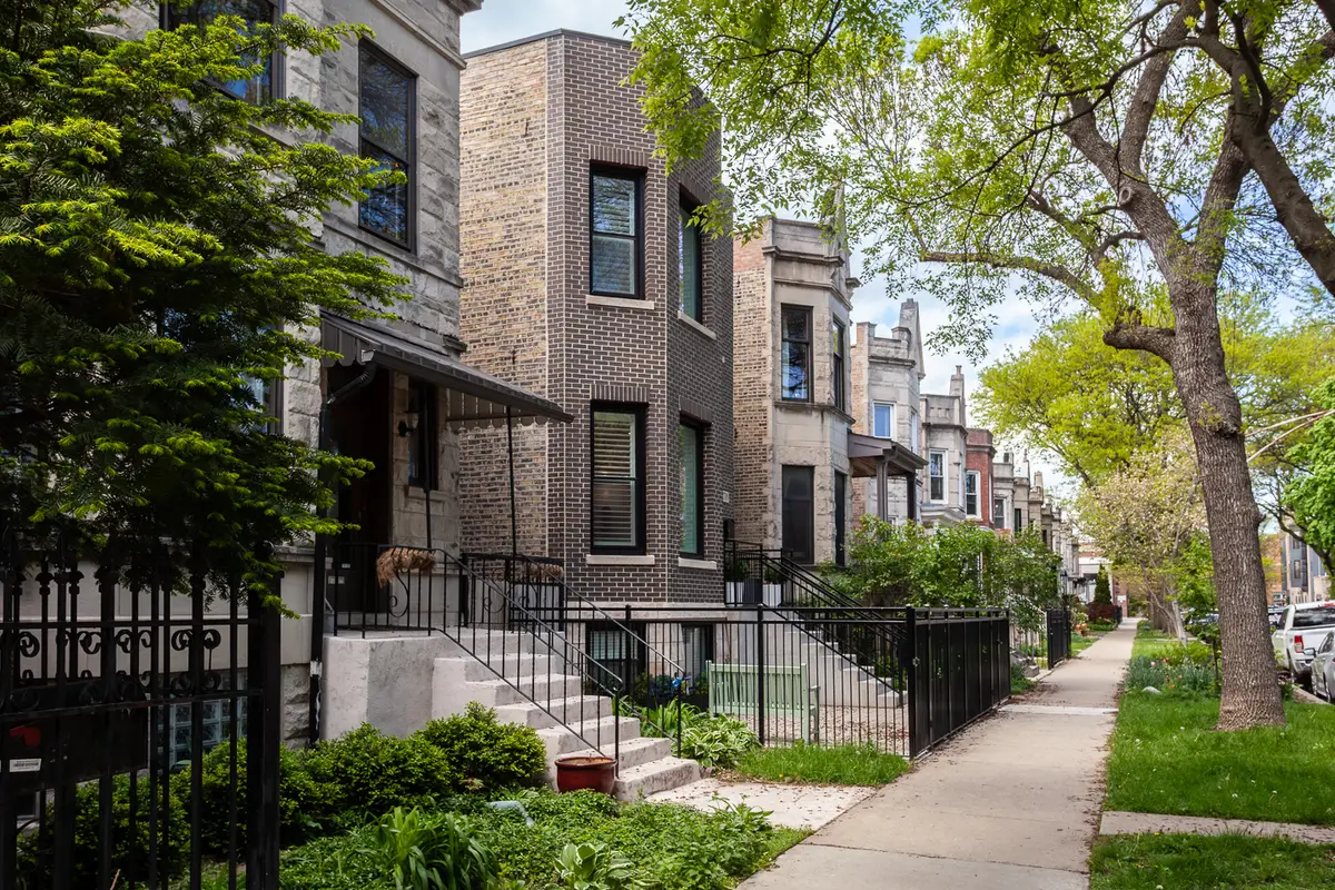 2708 N Albany Avenue, Chicago, IL 60647 - #1