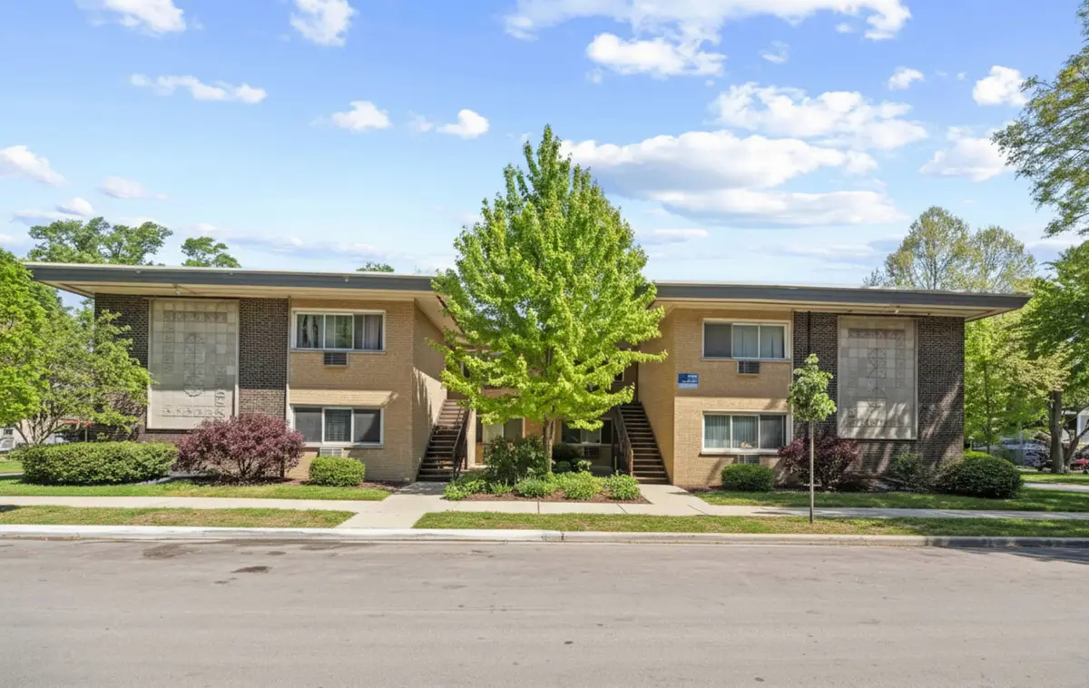135 S Kenilworth Avenue #10, Oak Park, IL 60302 - #1