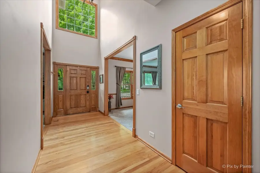 1702 King Richard Circle, Saint Charles, IL 60174 - #3