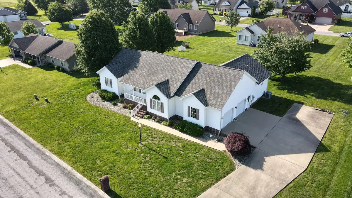 1208 Turnberry Drive, Herrin, IL 62948 - #1