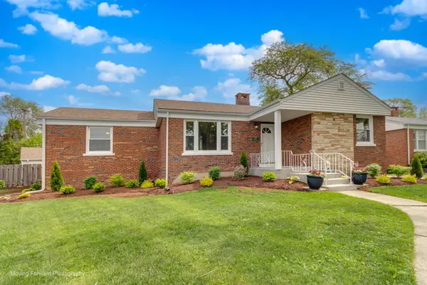 10072 Drury Lane, Westchester, IL 60154