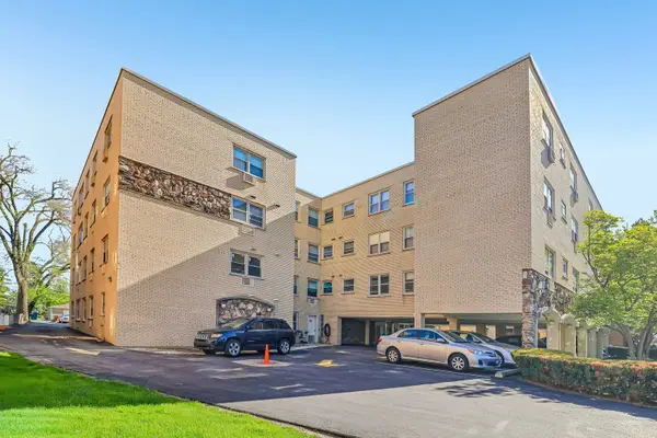 5220 Oakton Street #410, Skokie, IL 60077