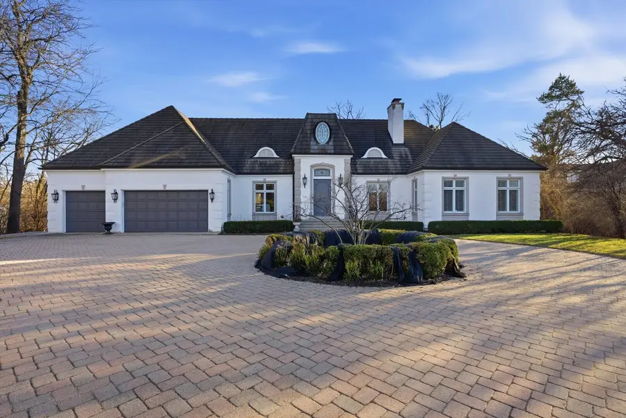 11361 W Plainfield Road, Indian Head Park, IL 60525 - #3