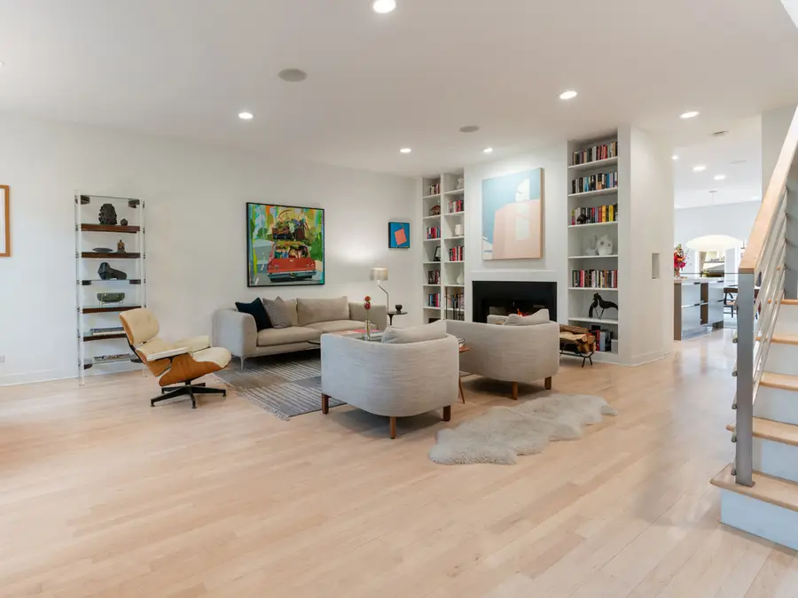 4823 N Oakley Avenue, Chicago, IL 60625 - #3