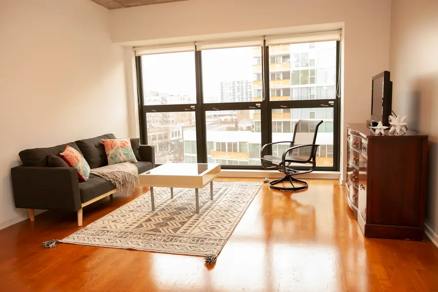 807 Davis Street #505, Evanston, IL 60201 - #2