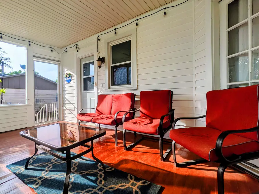 407 S Cherry Street, Morrison, IL 61270 - #3