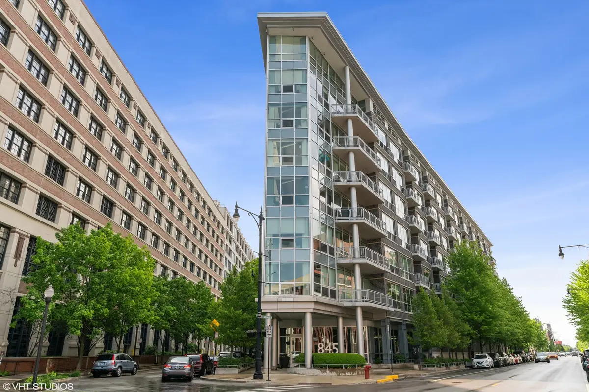 845 N Kingsbury Street #315, Chicago, IL 60610 - #1