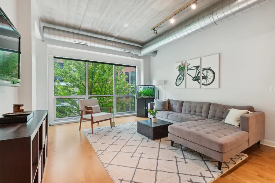 845 N Kingsbury Street #315, Chicago, IL 60610 - #2