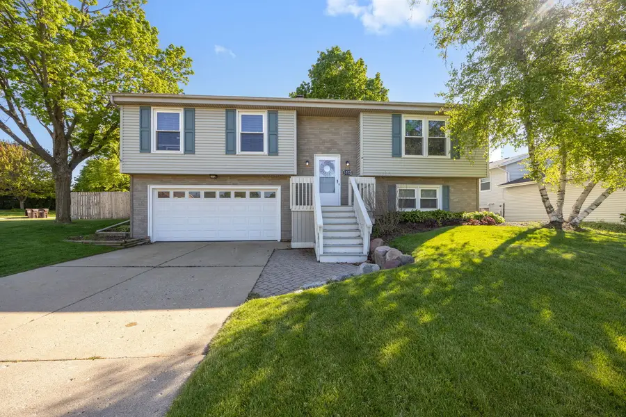 5113 W Dartmoor Drive, McHenry, IL 60050 - #2