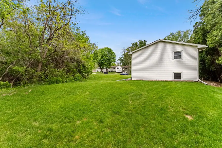 1109 8th Avenue, Silvis, IL 61282 - #3