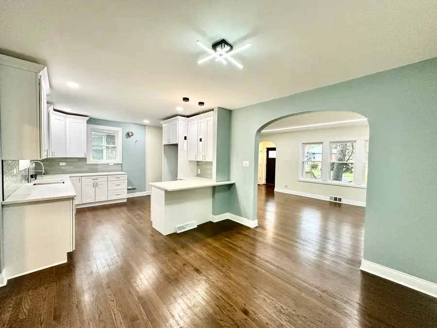 10954 S Normal Avenue, Chicago, IL 60628 - #3