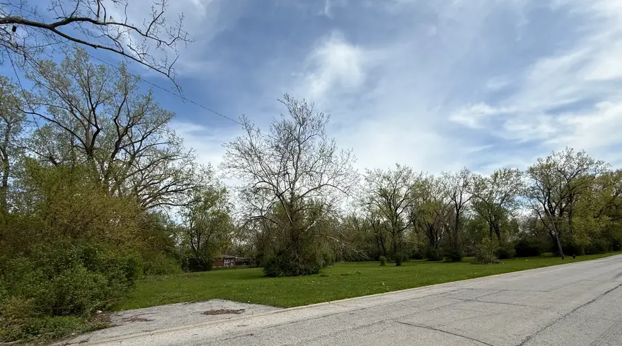 4223 137th Street, Crestwood, IL 60418 - #3
