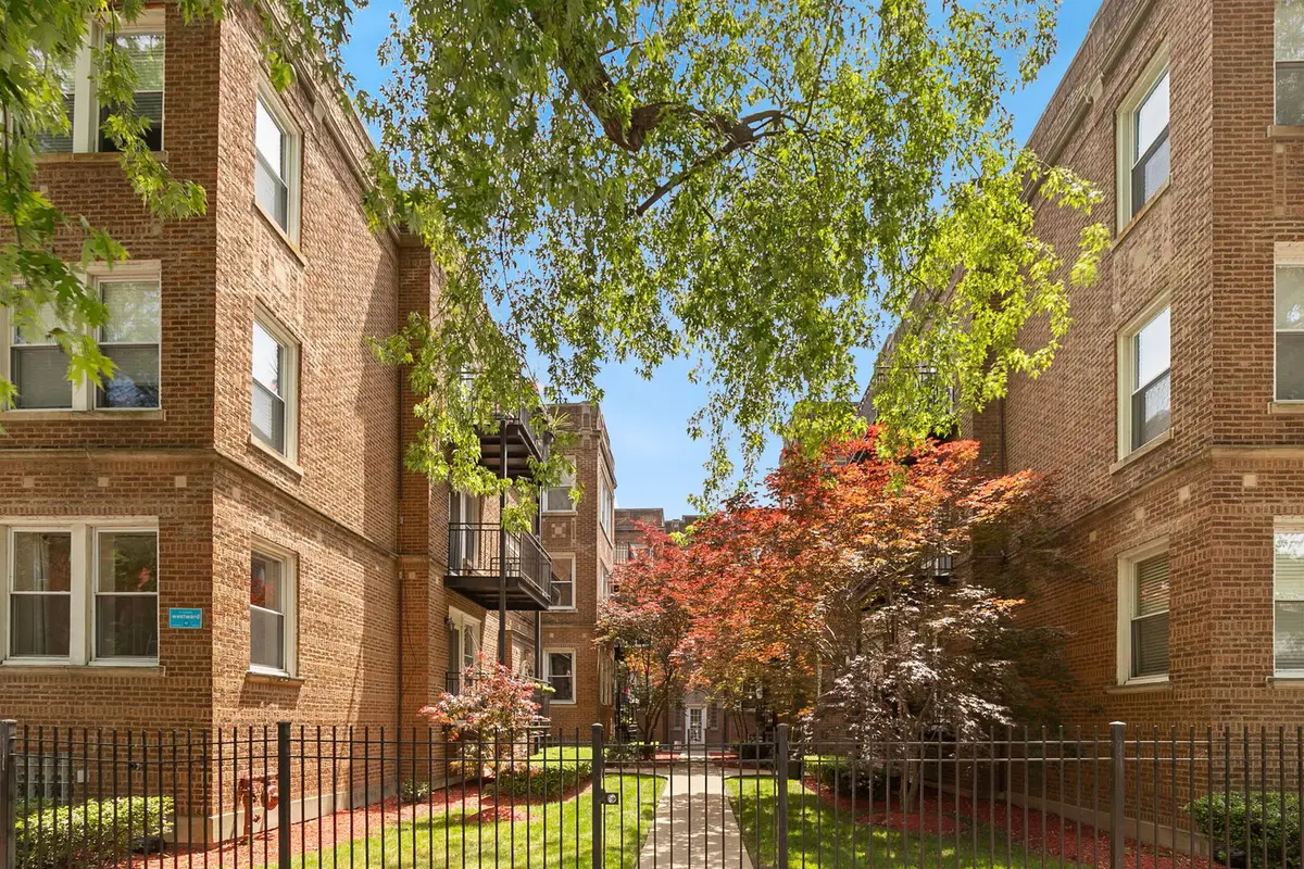 1443 W Victoria Street #1F, Chicago, IL 60660 - #1