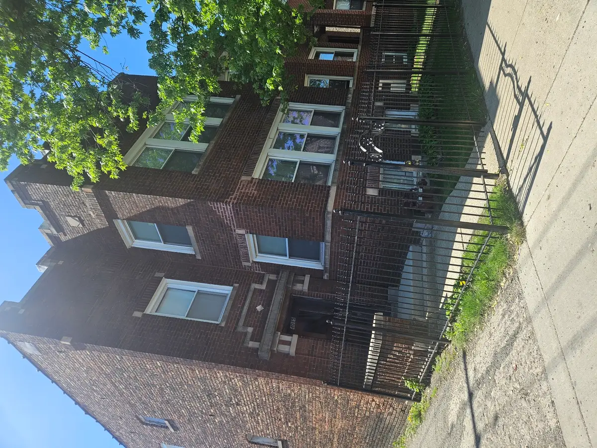 4015 W Potomac Avenue, Chicago, IL 60651 - #1