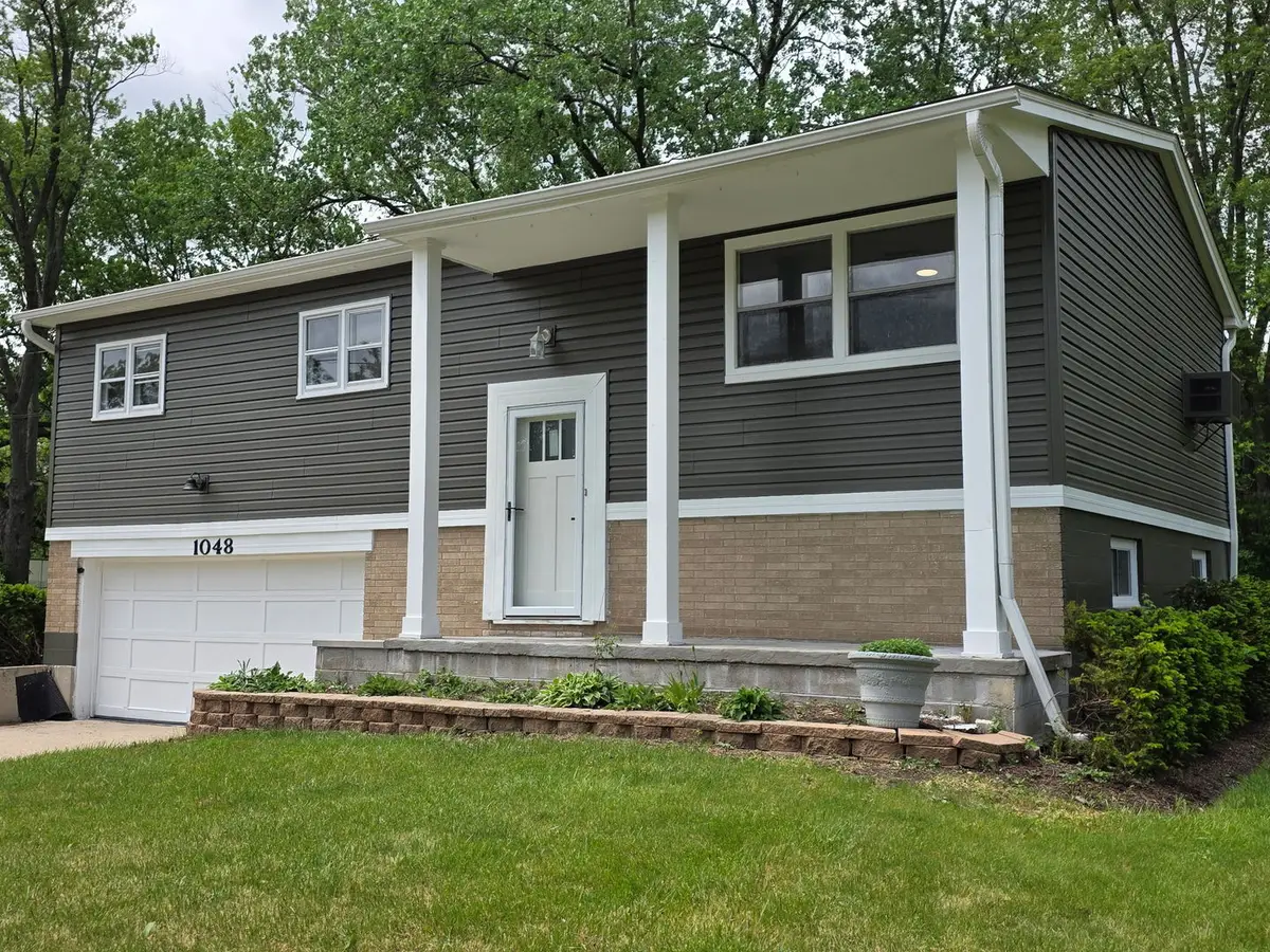 1048 Belle Plaine Avenue, Gurnee, IL 60031 - #1