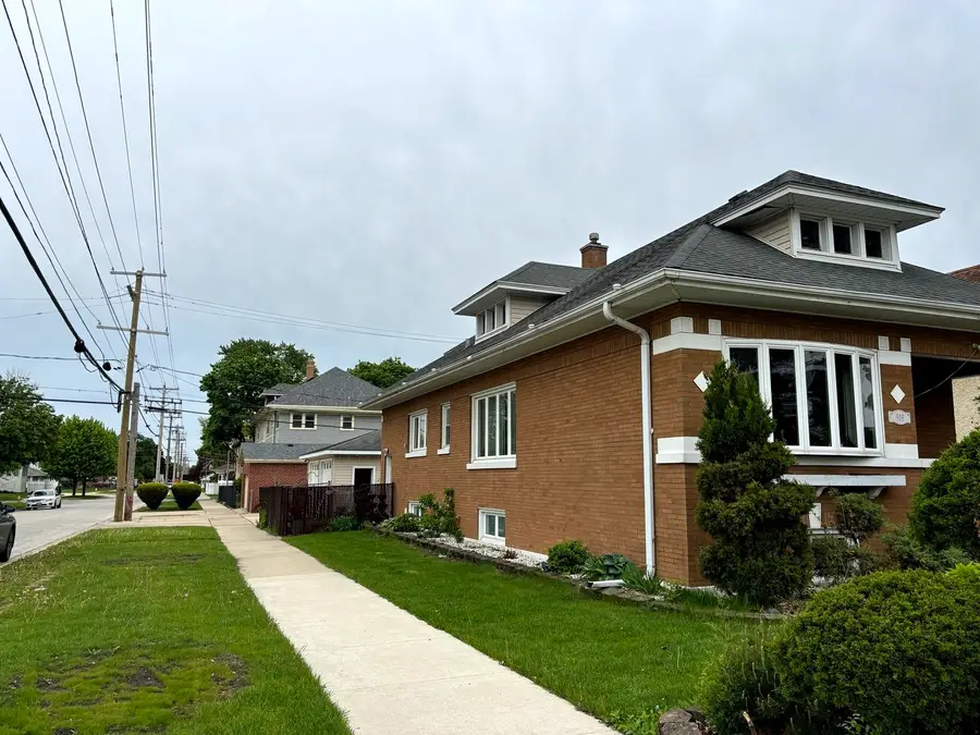 919 Broadway Street, Melrose Park, IL 60160 - #2