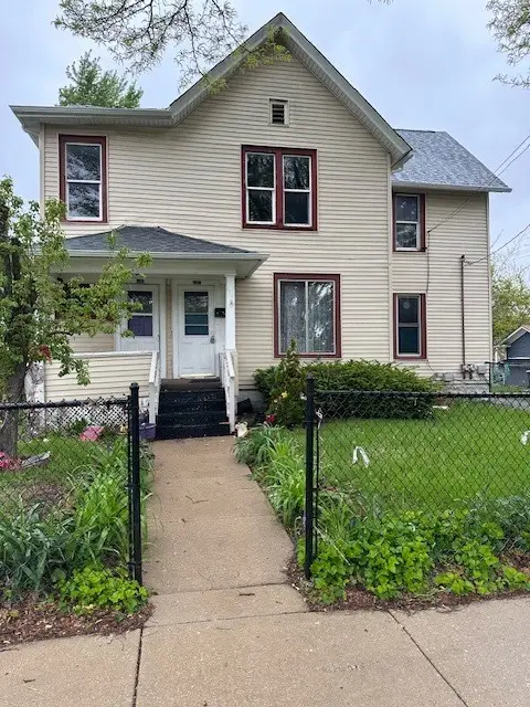 642 Pennsylvania Avenue, Aurora, IL 60506 - #1