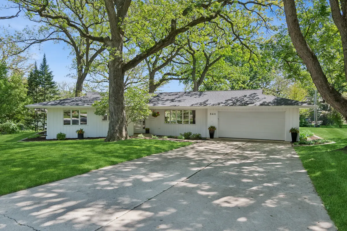 840 Hawthorne Drive, Naperville, IL 60540 - #1