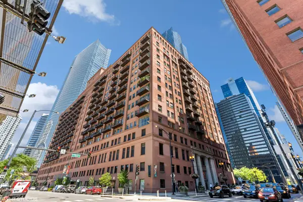 165 N Canal Street #723, Chicago, IL 60606
